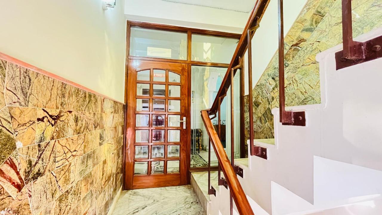 Hotel Starline Sector 28 غورغاون المظهر الخارجي الصورة